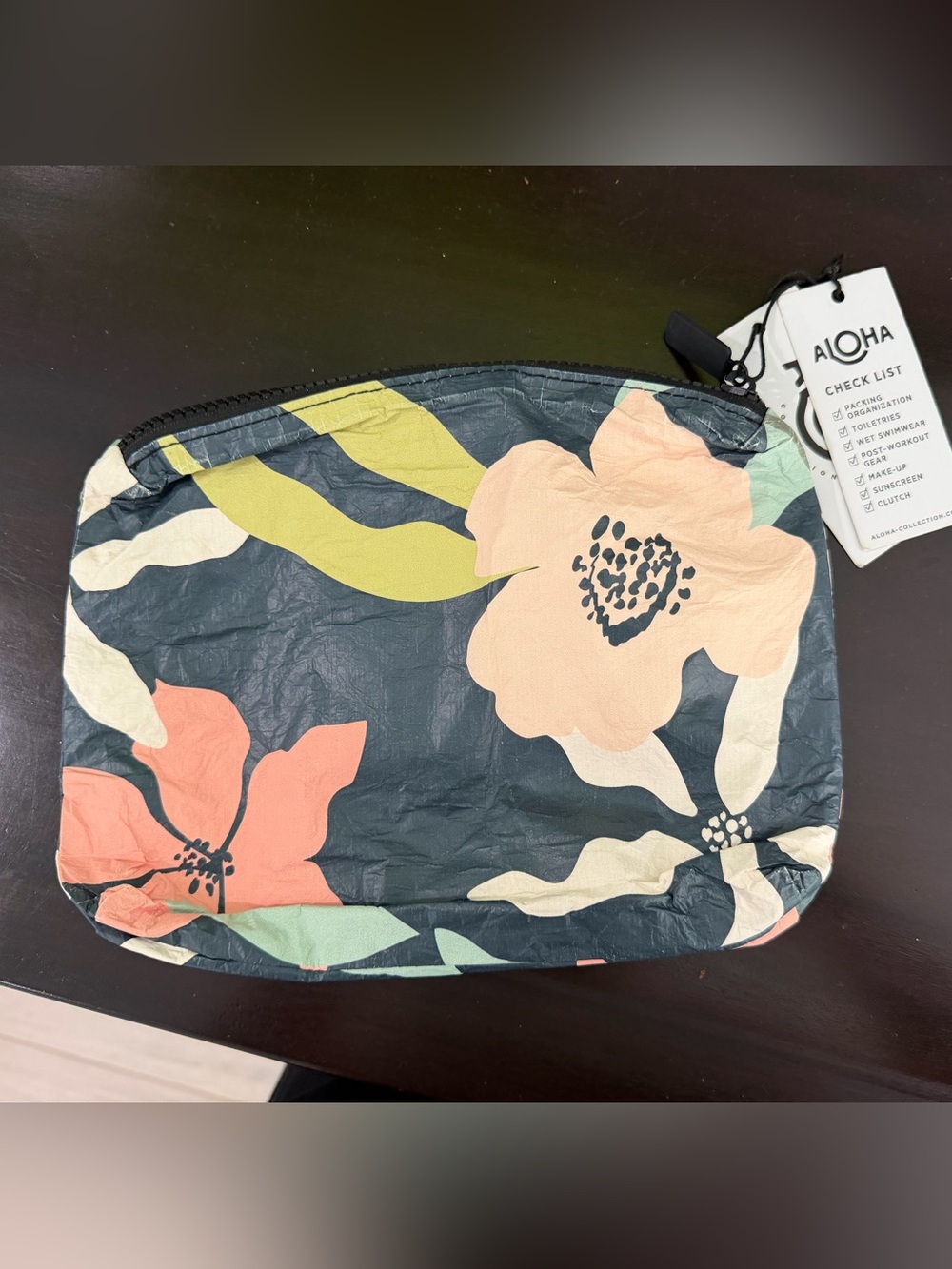 ALOHA collection small pouch FLORA Eve waterproof lightweight travel accessory